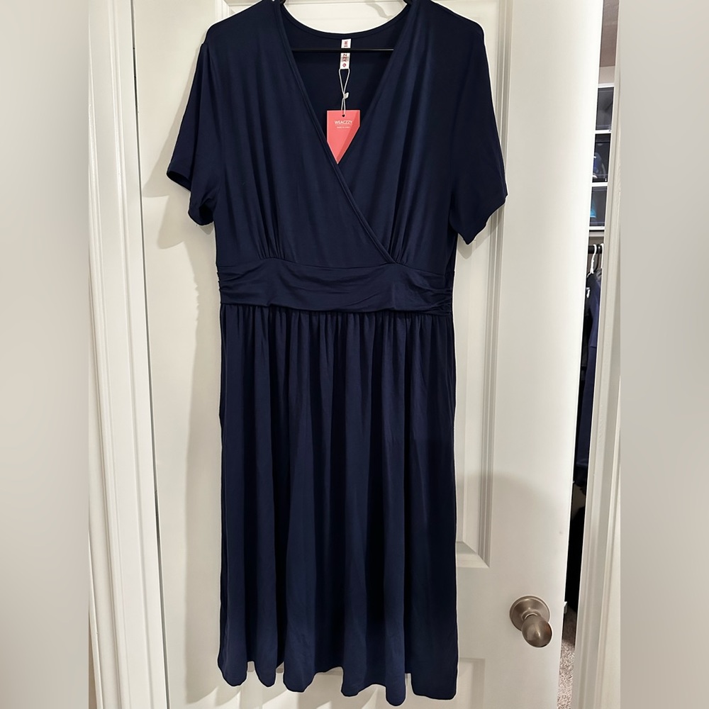 Women’s Summer Short Sleeve Casual V-Neck dress w/Pockets
